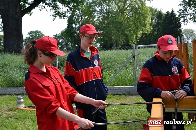 Zdjęcie w galerii na portalu naszraciborz.pl: W Krzyżanowicach rywalizowali młodzi strażacy wiadomości z regionu