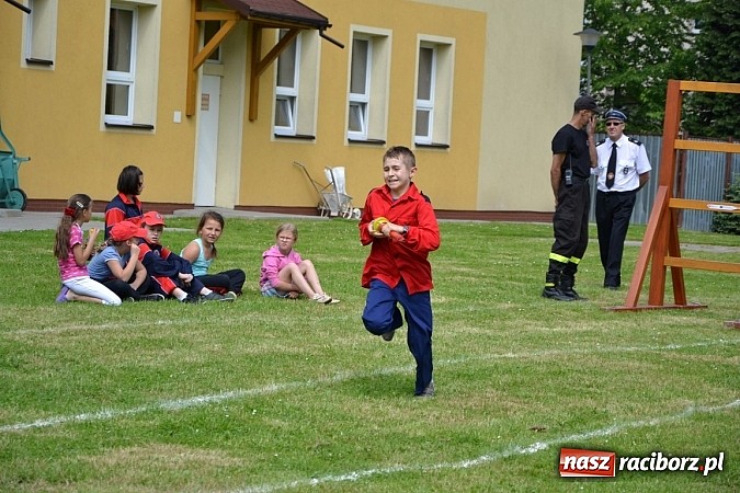 Zdjęcie w galerii na portalu naszraciborz.pl: W Krzyżanowicach rywalizowali młodzi strażacy wiadomości z regionu