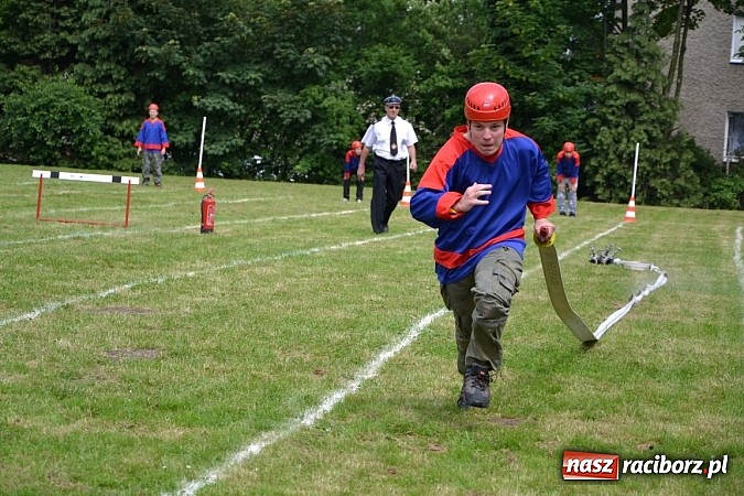 Zdjęcie w galerii na portalu naszraciborz.pl: W Krzyżanowicach rywalizowali młodzi strażacy wiadomości z regionu