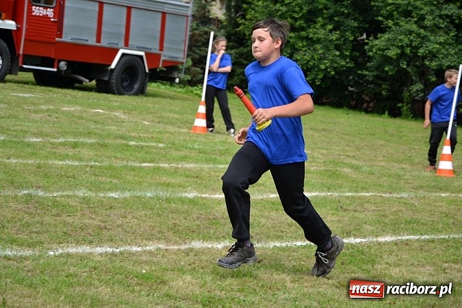 Zdjęcie w galerii na portalu naszraciborz.pl: W Krzyżanowicach rywalizowali młodzi strażacy wiadomości z regionu