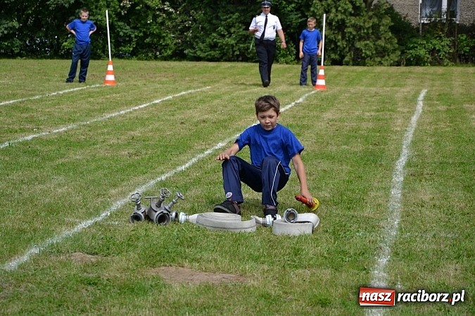 Zdjęcie w galerii na portalu naszraciborz.pl: W Krzyżanowicach rywalizowali młodzi strażacy wiadomości z regionu