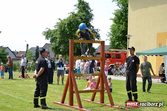 Zdjęcie w galerii na portalu naszraciborz.pl: W Krzyżanowicach rywalizowali młodzi strażacy wiadomości z regionu