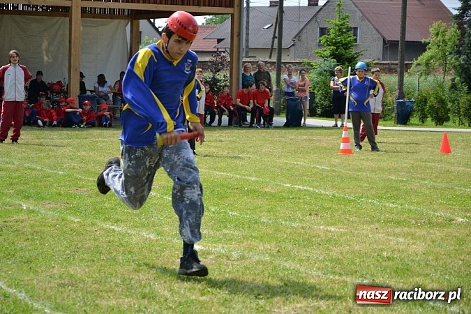 Zdjęcie w galerii na portalu naszraciborz.pl: W Krzyżanowicach rywalizowali młodzi strażacy wiadomości z regionu
