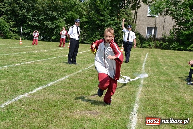 Zdjęcie w galerii na portalu naszraciborz.pl: W Krzyżanowicach rywalizowali młodzi strażacy wiadomości z regionu