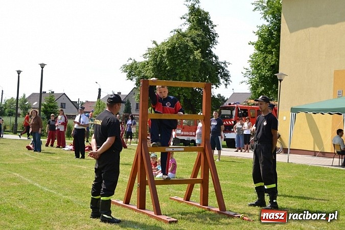 Zdjęcie w galerii na portalu naszraciborz.pl: W Krzyżanowicach rywalizowali młodzi strażacy wiadomości z regionu