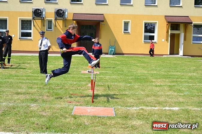 Zdjęcie w galerii na portalu naszraciborz.pl: W Krzyżanowicach rywalizowali młodzi strażacy wiadomości z regionu