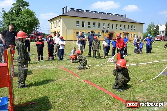 Zdjęcie w galerii na portalu naszraciborz.pl: W Krzyżanowicach rywalizowali młodzi strażacy wiadomości z regionu
