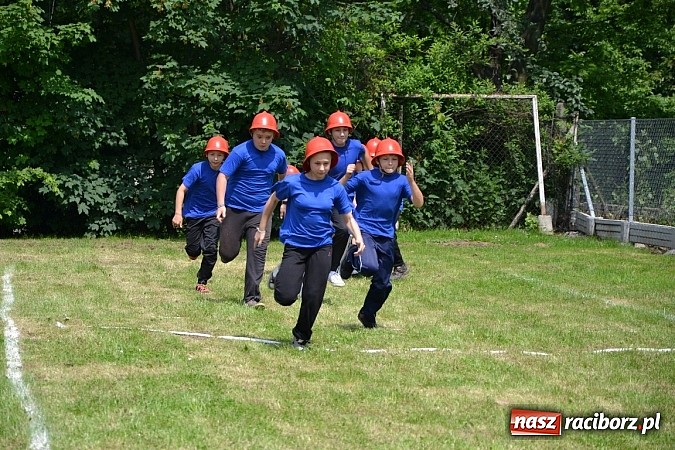 Zdjęcie w galerii na portalu naszraciborz.pl: W Krzyżanowicach rywalizowali młodzi strażacy wiadomości z regionu