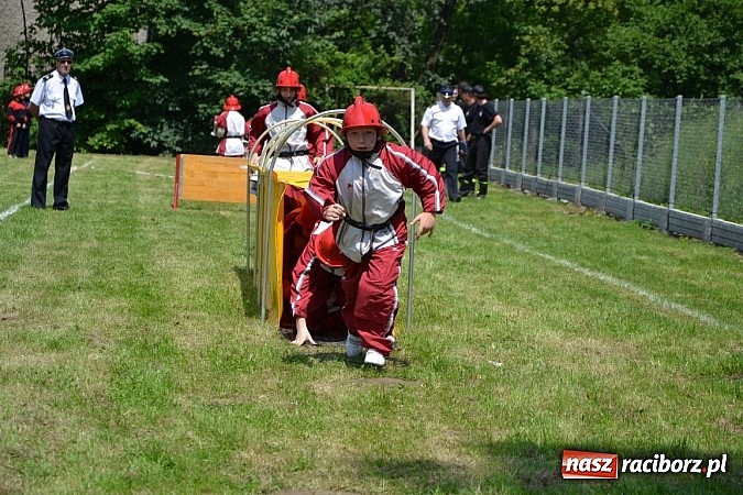 Zdjęcie w galerii na portalu naszraciborz.pl: W Krzyżanowicach rywalizowali młodzi strażacy wiadomości z regionu