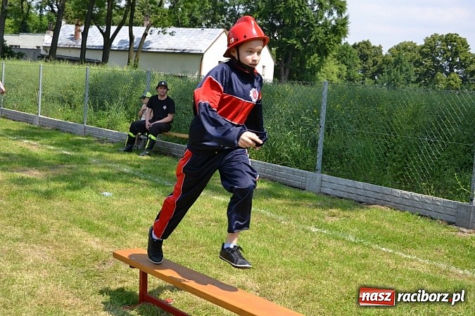 Zdjęcie w galerii na portalu naszraciborz.pl: W Krzyżanowicach rywalizowali młodzi strażacy wiadomości z regionu