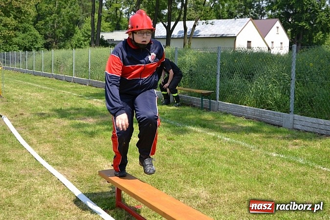 Zdjęcie w galerii na portalu naszraciborz.pl: W Krzyżanowicach rywalizowali młodzi strażacy wiadomości z regionu