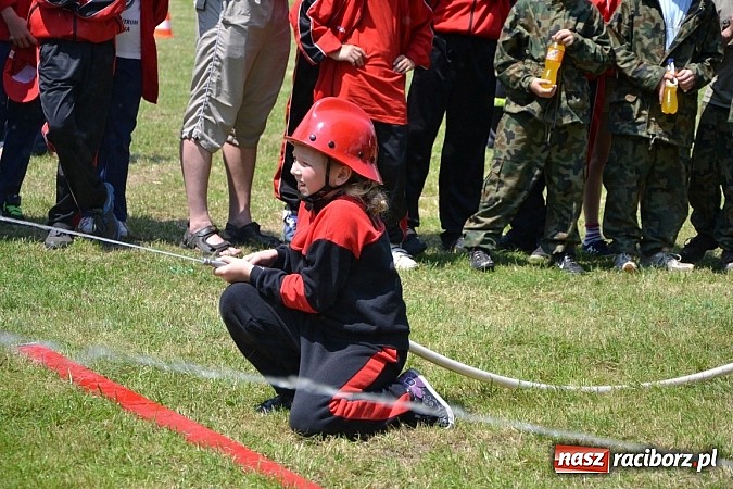 Zdjęcie w galerii na portalu naszraciborz.pl: W Krzyżanowicach rywalizowali młodzi strażacy wiadomości z regionu