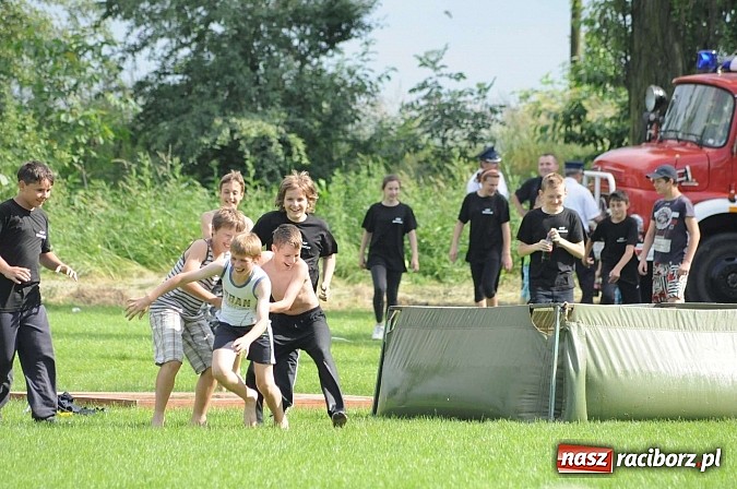 Zdjęcie w galerii na portalu naszraciborz.pl: Gminne zawody sportowo-pożarnicze w Wojnowicach - znamy najlepszych wiadomości z regionu