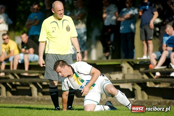 Zdjęcie w galerii na portalu naszraciborz.pl: Tworków kontra Rudy: mecz straconych okazji wiadomości z regionu