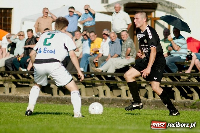 Zdjęcie w galerii na portalu naszraciborz.pl: Tworków kontra Rudy: mecz straconych okazji wiadomości z regionu