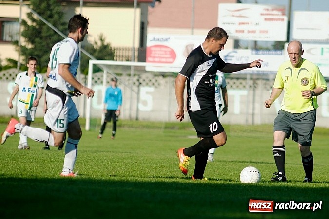 Zdjęcie w galerii na portalu naszraciborz.pl: Tworków kontra Rudy: mecz straconych okazji wiadomości z regionu