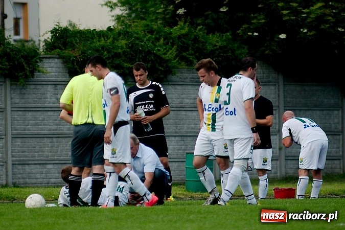 Zdjęcie w galerii na portalu naszraciborz.pl: Tworków kontra Rudy: mecz straconych okazji wiadomości z regionu