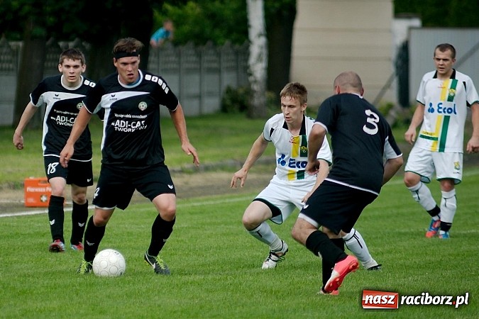 Zdjęcie w galerii na portalu naszraciborz.pl: Tworków kontra Rudy: mecz straconych okazji wiadomości z regionu