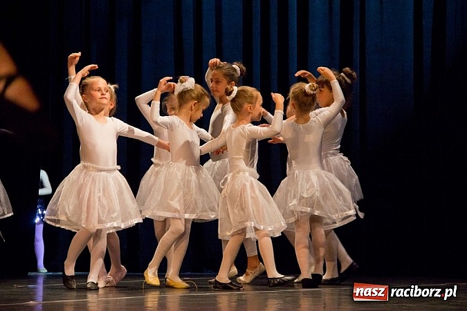 Zdjęcie w galerii na portalu naszraciborz.pl: Tłumy na Gali Skazy w RCK-u  wiadomości z regionu