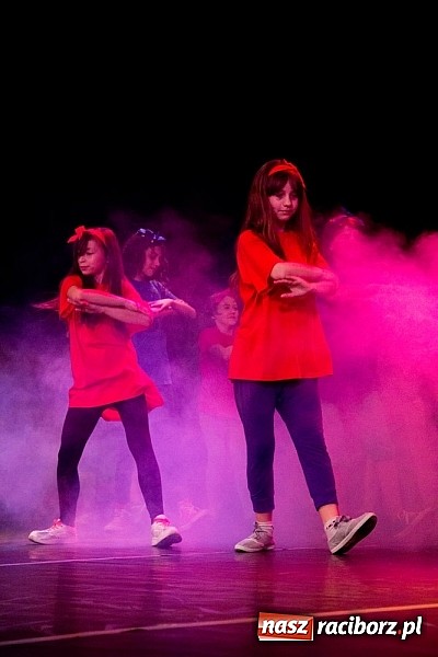 Zdjęcie w galerii na portalu naszraciborz.pl: Tłumy na Gali Skazy w RCK-u  wiadomości z regionu