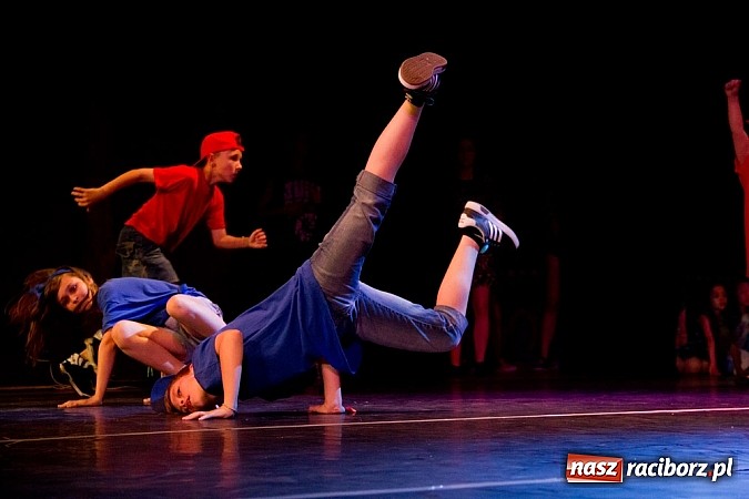 Zdjęcie w galerii na portalu naszraciborz.pl: Tłumy na Gali Skazy w RCK-u  wiadomości z regionu