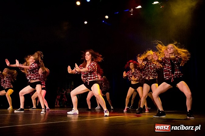 Zdjęcie w galerii na portalu naszraciborz.pl: Tłumy na Gali Skazy w RCK-u  wiadomości z regionu