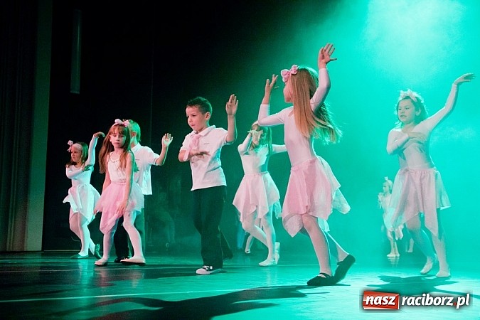 Zdjęcie w galerii na portalu naszraciborz.pl: Tłumy na Gali Skazy w RCK-u  wiadomości z regionu