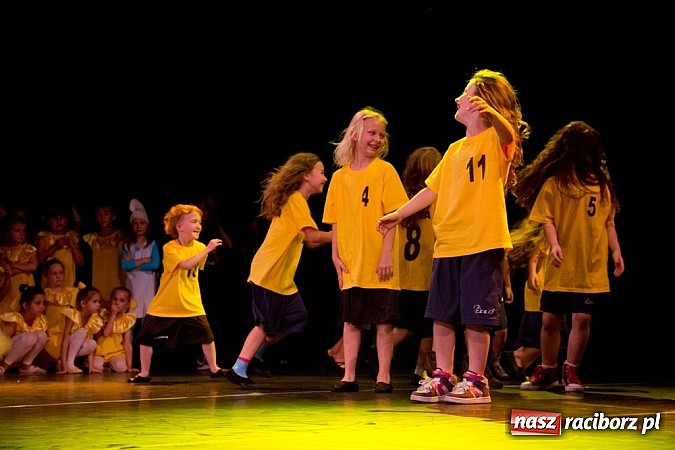 Zdjęcie w galerii na portalu naszraciborz.pl: Tłumy na Gali Skazy w RCK-u  wiadomości z regionu