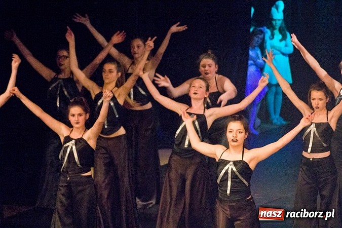 Zdjęcie w galerii na portalu naszraciborz.pl: Tłumy na Gali Skazy w RCK-u  wiadomości z regionu