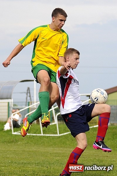 Zdjęcie w galerii na portalu naszraciborz.pl: Koziołki żegnają się z A klasą wiadomości z regionu