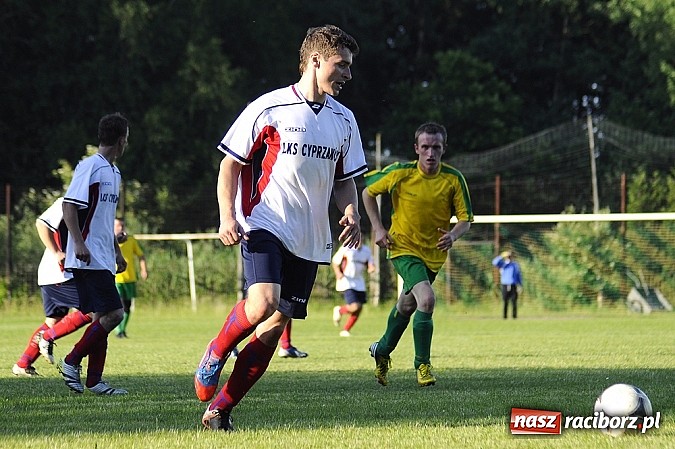 Zdjęcie w galerii na portalu naszraciborz.pl: Koziołki żegnają się z A klasą wiadomości z regionu