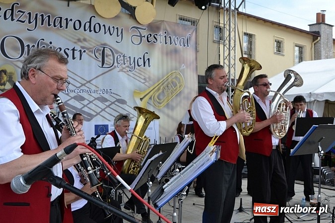 Zdjęcie w galerii na portalu naszraciborz.pl: Plania z Grand Prix na Festiwalu w Tworkowie wiadomości z regionu