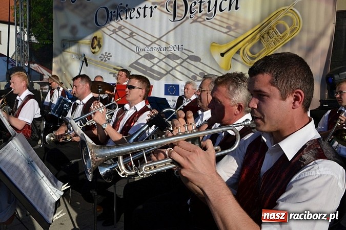 Zdjęcie w galerii na portalu naszraciborz.pl: Plania z Grand Prix na Festiwalu w Tworkowie wiadomości z regionu