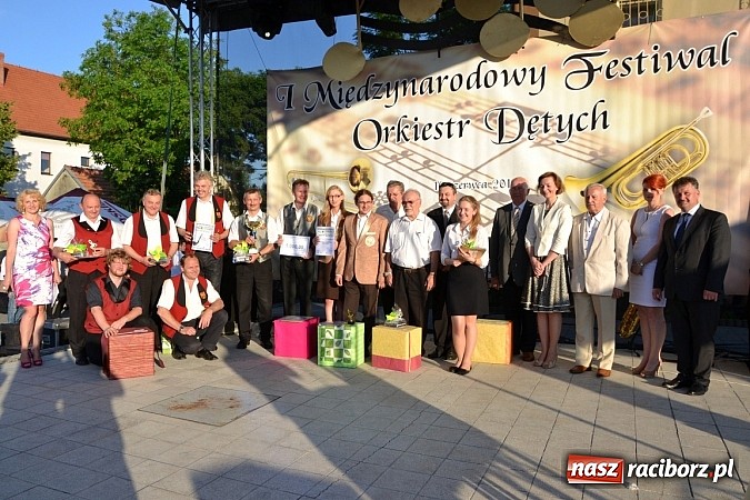 Zdjęcie w galerii na portalu naszraciborz.pl: Plania z Grand Prix na Festiwalu w Tworkowie wiadomości z regionu