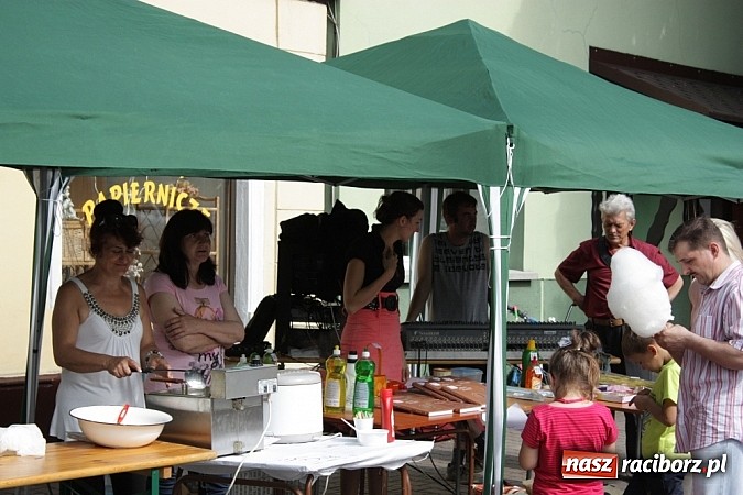 Zdjęcie w galerii na portalu naszraciborz.pl: Piknik rodzinny w Krzanowicach - moc zabawy wiadomości z regionu