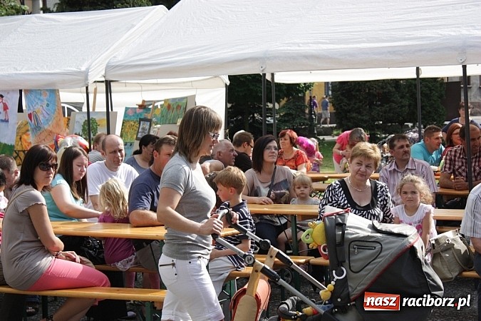 Zdjęcie w galerii na portalu naszraciborz.pl: Piknik rodzinny w Krzanowicach - moc zabawy wiadomości z regionu
