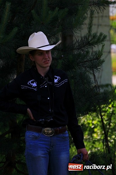 Zdjęcie w galerii na portalu naszraciborz.pl: Amatorskie zawody w stylu western w Kuźni Raciborskiej wiadomości z regionu