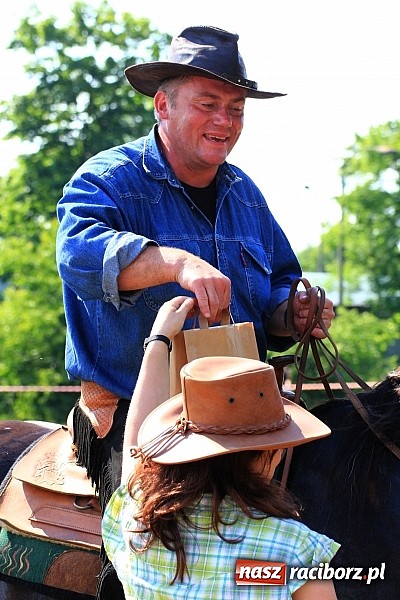 Zdjęcie w galerii na portalu naszraciborz.pl: Amatorskie zawody w stylu western w Kuźni Raciborskiej wiadomości z regionu