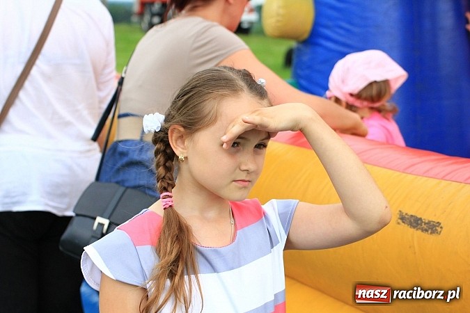 Zdjęcie w galerii na portalu naszraciborz.pl: Rodzina wiarygodna - Święto Rodziny w Kobyli wiadomości z regionu