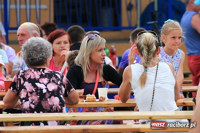 Zdjęcie w galerii na portalu naszraciborz.pl: Rodzina wiarygodna - Święto Rodziny w Kobyli wiadomości z regionu