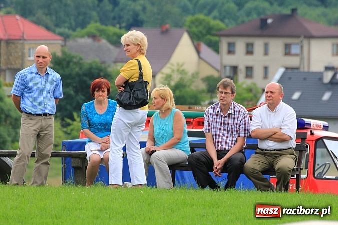 Zdjęcie w galerii na portalu naszraciborz.pl: Rodzina wiarygodna - Święto Rodziny w Kobyli wiadomości z regionu