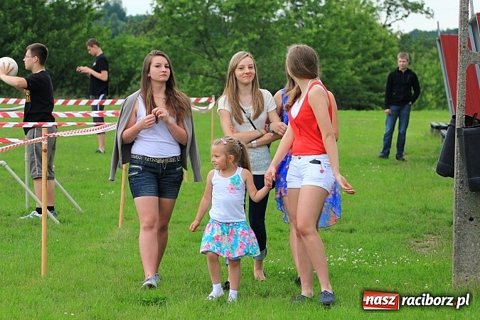 Zdjęcie w galerii na portalu naszraciborz.pl: Rodzina wiarygodna - Święto Rodziny w Kobyli wiadomości z regionu