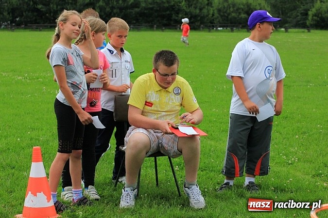 Zdjęcie w galerii na portalu naszraciborz.pl: Rodzina wiarygodna - Święto Rodziny w Kobyli wiadomości z regionu