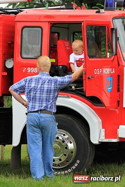 Zdjęcie w galerii na portalu naszraciborz.pl: Rodzina wiarygodna - Święto Rodziny w Kobyli wiadomości z regionu