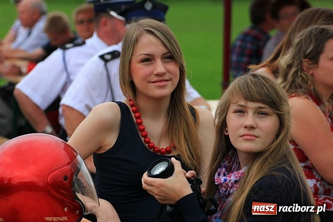 Zdjęcie w galerii na portalu naszraciborz.pl: Rodzina wiarygodna - Święto Rodziny w Kobyli wiadomości z regionu