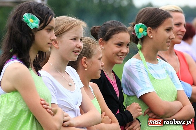 Zdjęcie w galerii na portalu naszraciborz.pl: Rodzina wiarygodna - Święto Rodziny w Kobyli wiadomości z regionu