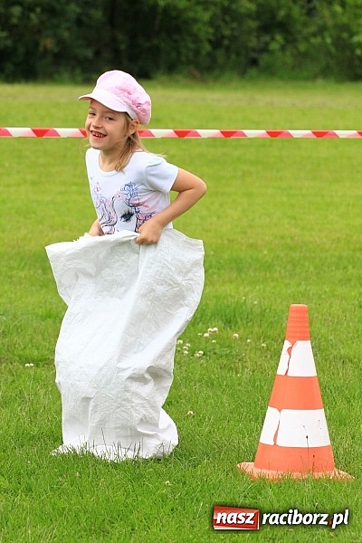 Zdjęcie w galerii na portalu naszraciborz.pl: Rodzina wiarygodna - Święto Rodziny w Kobyli wiadomości z regionu