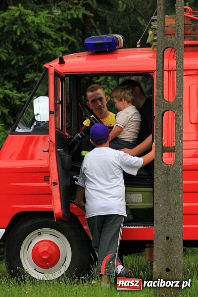 Zdjęcie w galerii na portalu naszraciborz.pl: Rodzina wiarygodna - Święto Rodziny w Kobyli wiadomości z regionu