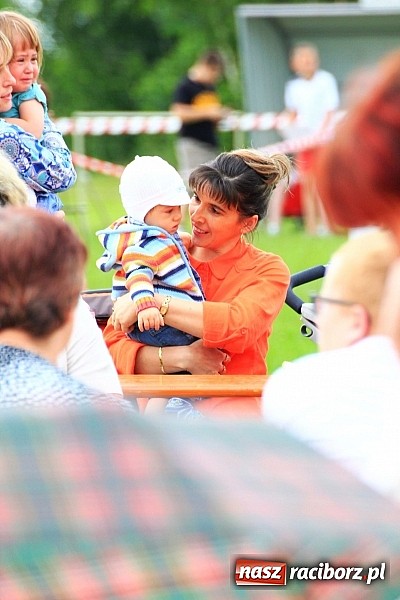 Zdjęcie w galerii na portalu naszraciborz.pl: Rodzina wiarygodna - Święto Rodziny w Kobyli wiadomości z regionu