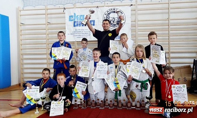 Zdjęcie w galerii na portalu naszraciborz.pl: Łamatorzy na podsumowaniu Ligi Dzieci i Młodzieży w Ju Jitsu wiadomości z regionu